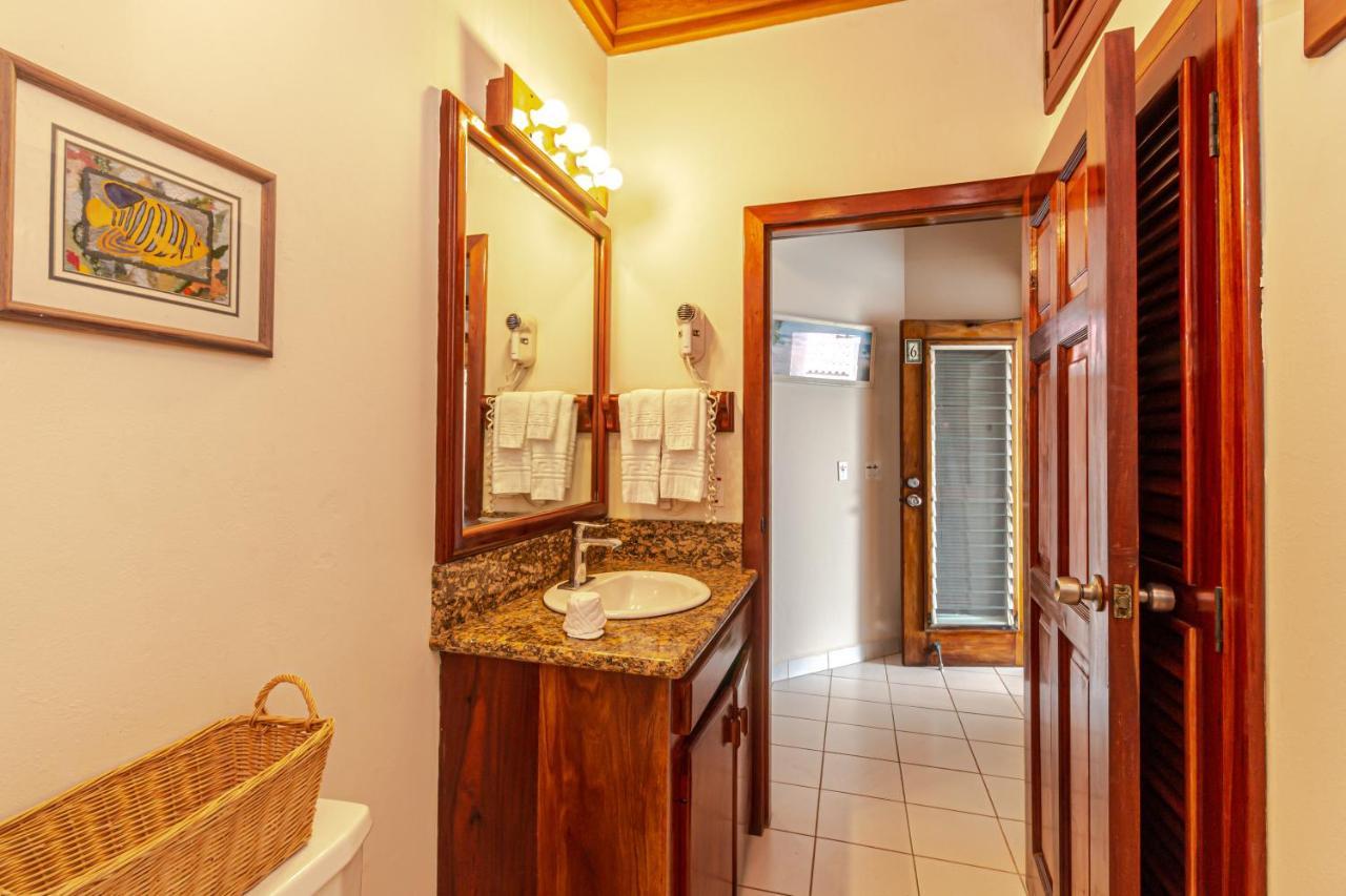 Coral Bay Villas San Pedro  Eksteriør billede