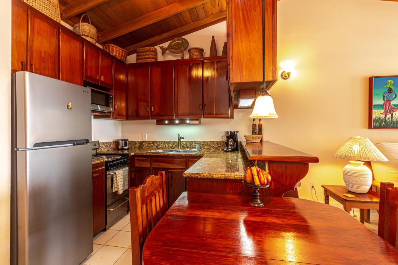 Coral Bay Villas San Pedro  Eksteriør billede