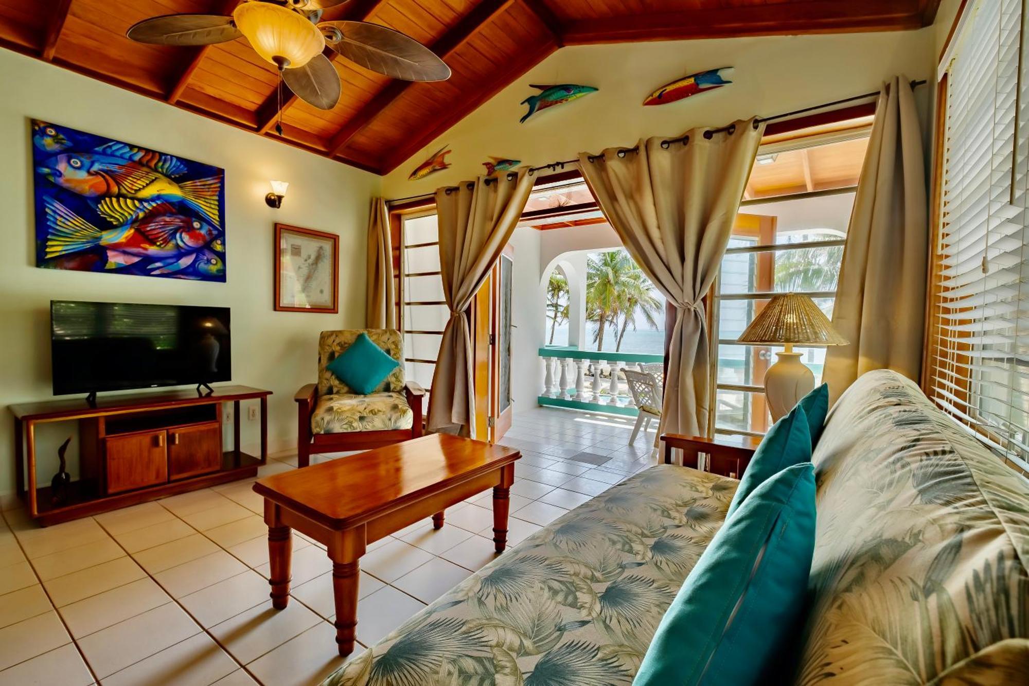 Coral Bay Villas San Pedro  Eksteriør billede